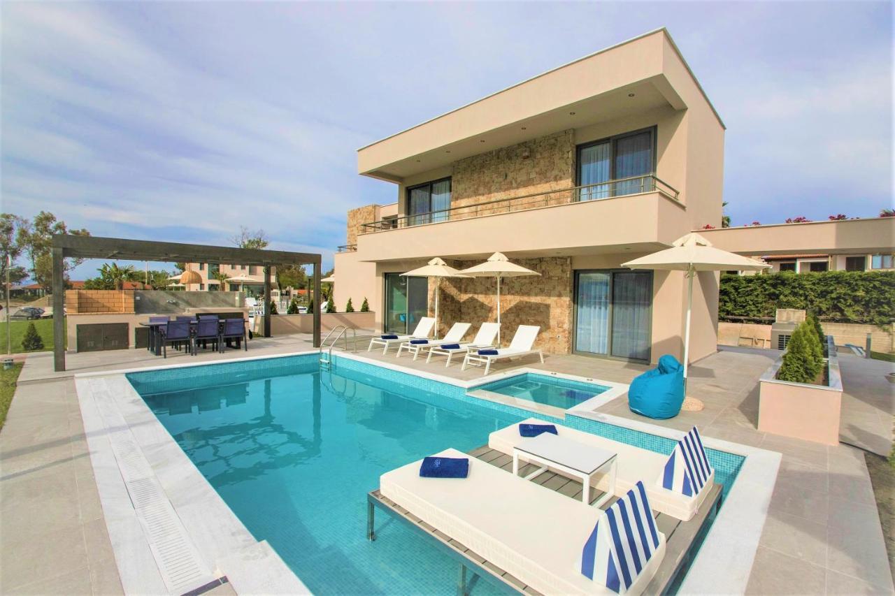 Ocean Private * Pefkochori